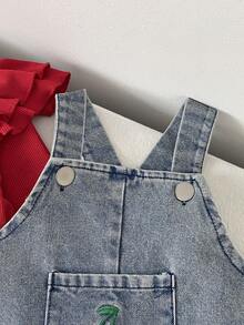 SHEIN Playful Pals 嬰兒男童女童中性 0-3歲 春/秋 紅藍色系 甜美可愛花卉刺繡 牛仔褲圓領長袖套頭上衣吊帶褲套裝 - 紅色 - 查看 6