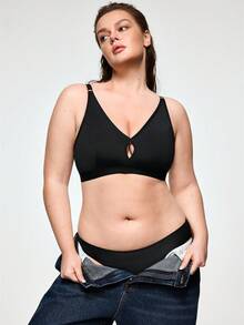 SHAPORA 1pc Women's Plus Size Seamless Adjustable Strap Bra - Black - View 5