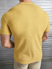 HIMLAND 男士素色單排扣修身短袖襯衫，復古紳士風休閒海灘婚禮派對度假旅行穿搭，送給丈夫、爸爸、男友的父親節禮物，舒適百搭 - 黃色 - 查看 2