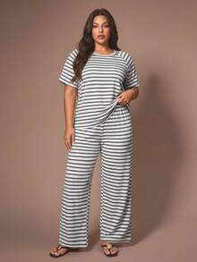 Lazeform Plus Size Striped Print Raglan Sleeve Casual Loungewear Pajama Set, Outfits - Light Grey - View 4