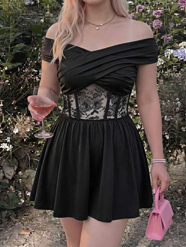 SHEIN MOD Đồ liền thân thời trang nữ size lớn màu trơn trễ vai phối ren tương phản