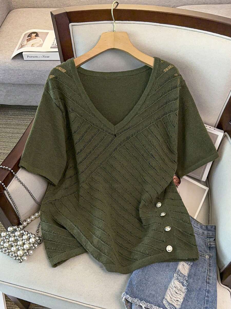 GlowEve CURVE Plus Size Casual Elegant Geometric Pattern Button V-Neck Knit Top Formal Morning Olive Green Summer - Green - View 1