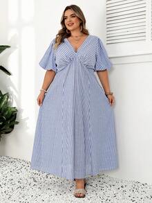 SHEIN CURVE+ Plus Size Women's Puff Sleeve V-Neck Loose Striped Dress - Blue - View 6