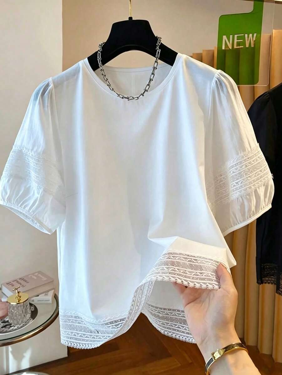 GlowEve CURVE 大尺碼女款純色圓領短澎澎袖休閒襯衫 - 白色 - 查看 1