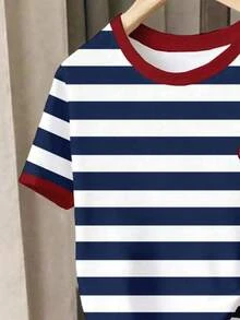 SHEIN 青少年女孩全身印花短褲套裝 藍白條紋休閒套裝 青少年女孩夏季櫻桃印花短袖T恤與短褲 2件組 - 彩色 - 查看 4