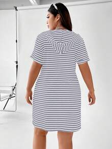 Vionelle Ribbed Ribbed Fashion Plus Size Women's Hooded Dress - Light Grey - View 2