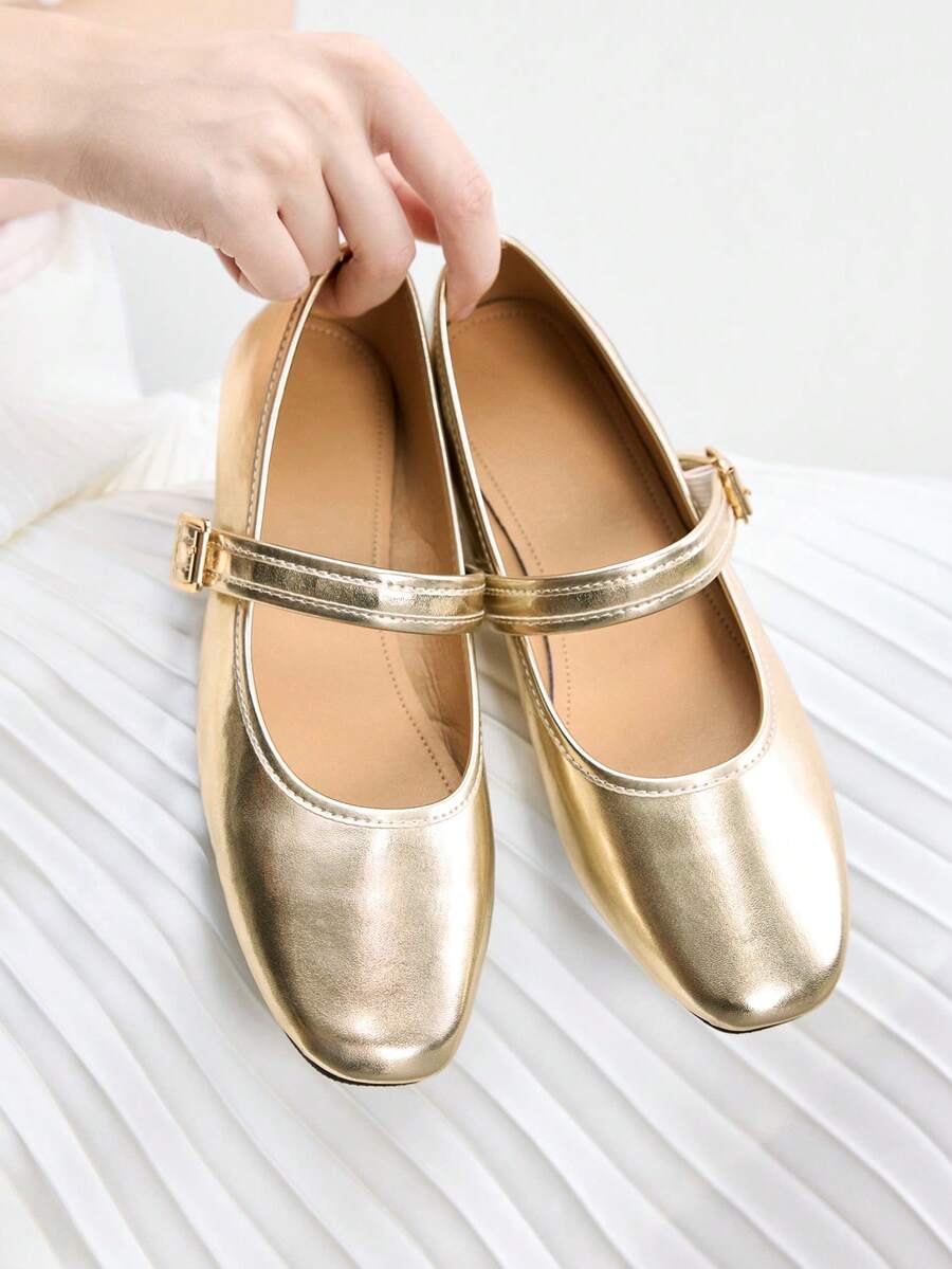 CUCCOO BIZCHIC Spring And Autumn Metal Buckle Contrasting Color Hemming Round Toe Flat Bottom, Retro Style Mary Jane Shoes Commuting Shopping - Gold - View 1