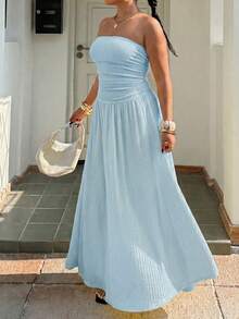 SHEIN EZwear Gaun Bandeau Berlipit Tekstur Warna Polos Ukuran Plus Wanita - Baby Blue - View 6