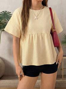 SHEIN EZwear 鵝黃色條紋大尺碼女款圓領短袖休閒襯衫 - 鵝黃色 - 查看 3