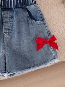 SHEIN Playful Pals 嬰兒/幼童 2件套甜美時尚潮流蝴蝶結毛巾刺繡圓領短袖紅色T恤搭配蝴蝶結裝飾牛仔短褲夏季休閒簡約T恤套裝 - 紅色 - 查看 8
