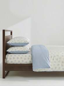 Veyra Day 3pcs Polyester Simple Retro Bow Print, Boys And Girls' Dormitory Bedding, Dormitory Dress-Up Flower Bedding Set, Zipper Closure, Suitable For All Seasons, Soft, Skin-Friendly And Breathable, Suitable For Dormitory Bed, Single Bed, Double Bed, King-Size Bed, Bedroom Bed Quilt Cover Set, Can Be Quickly Machine Washed (Including One Quilt Cover, Two Pillowcases, Excluding Inner Core) - Multicolor - View 8
