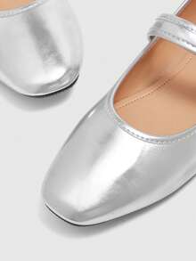 CUCCOO BIZCHIC Spring And Autumn Metal Buckle Contrasting Color Hemming Round Toe Flat Bottom, Retro Style Mary Jane Shoes Commuting Shopping - Silver - View 9