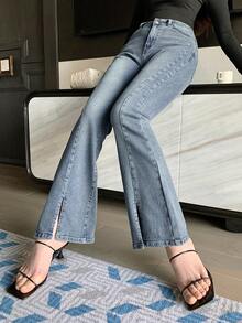 Joudiya Women's Pockets Flared Casual Versatile Denim Jeans - Blue - View 6