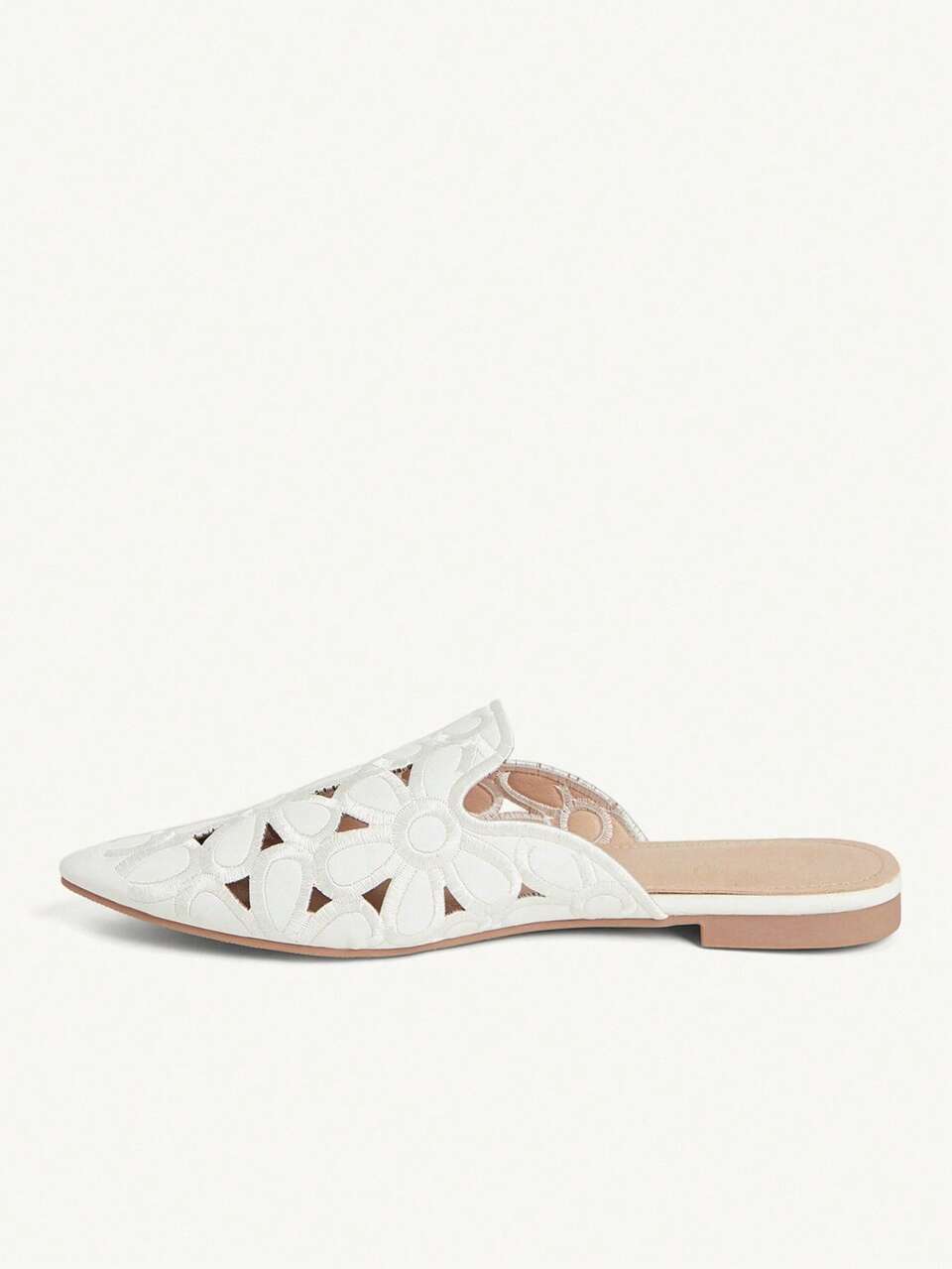 CUCCOO CHICEST Spring And Summer New Fashionable Women's Flat-Soled Shoes, Hollow Embroidered Pointed Toes, Heel Exposed, And A Pedal Of Mueller Shoes
