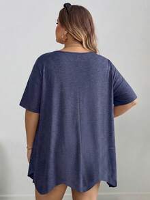 SHEIN CURVE+ Curve大尺碼女裝/秋季女裝/冬季女裝/大尺碼方領不對稱下擺口袋短袖T恤黑色上衣 8XL 6XL 5XL 大尺碼女裝上衣，女性度假穿搭秋季冬季CURVE PLUS - 藏蓝色 - 查看 2
