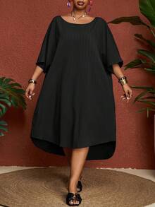 SHEIN CURVE+ 曲线尺码 US22 音乐节、海滨度假、波西米亚风 CURVE PLUS / /2025 新款锐舞/复活节女装、老钱风格女装、乡村音乐会服装、外出服装、仙女风、音乐节服装、热带度假女装、夏季女装、夏季、锐舞夏季/乡村/海滩度假服装/海滩服装/沙滩装 蓝色中长连衣裙 休闲中长连衣裙 - 黑色 - 查看 6