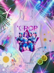 SHEIN 少女紫色 K-Pop 女團印花細肩帶連身泳衣，適合夏季海灘穿著 - 淡紫色 - 查看 4
