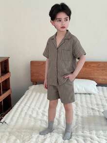 Dazy Kids Setelan Santai Musim Panas untuk Anak Laki-Laki: Atasan Lengan Pendek Bergaris Kancing Tunggal dan Celana Pendek - Khaki - View 4
