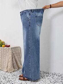 SHEIN Tall CURVE 大尺碼女款口袋寬腿寬鬆休閒百搭牛仔長褲 - 中等水洗藍 - 查看 3