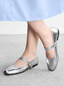 CUCCOO BIZCHIC Spring And Autumn Metal Buckle Contrasting Color Hemming Round Toe Flat Bottom, Retro Style Mary Jane Shoes Commuting Shopping - Silver - View 3