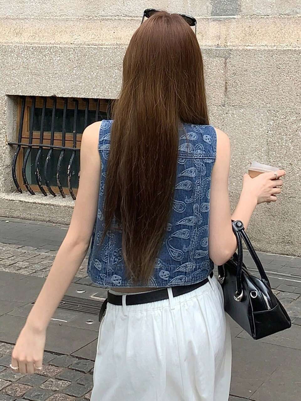 Women's Fashionable Paisley Print Denim Vest, Suitable For Spring And Summer Crop Top
