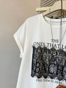SHEIN PETITE T-shirt pour femmes, patchwork de dentelle, lettres anglaises, mode vintage, polyvalent pour le bureau, les sorties décontractées et les vacances, pour femmes de petite taille - Blanc - Voir 5