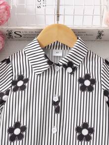 SHEIN 1件女童幼兒洋裝，可愛復古風黑白條紋花卉印花短袖鈕扣前襟小領薄款休閒夏季洋裝 - 黑色 - 查看 6
