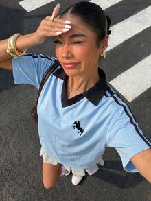 Muchica 對比色針織女款刺繡學院風POLO衫 - 藍色 - 查看 4