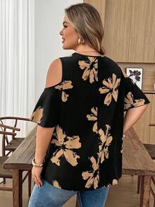 SHEIN CURVE+ 大尺碼印花蕾絲飾邊露肩上衣 休閒波西米亞風優雅現代女襯衫 2026夏季 22W 度假婚禮賓客穿搭 黑色 - 杏色 - 查看 3