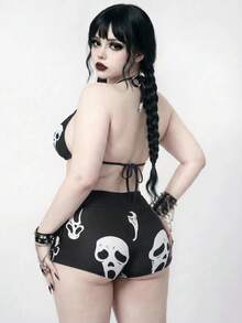 ROMWE Goth 大尺碼女款海灘度假幽靈臉印花側綁帶泳褲短褲 - 黑與白 - 查看 2