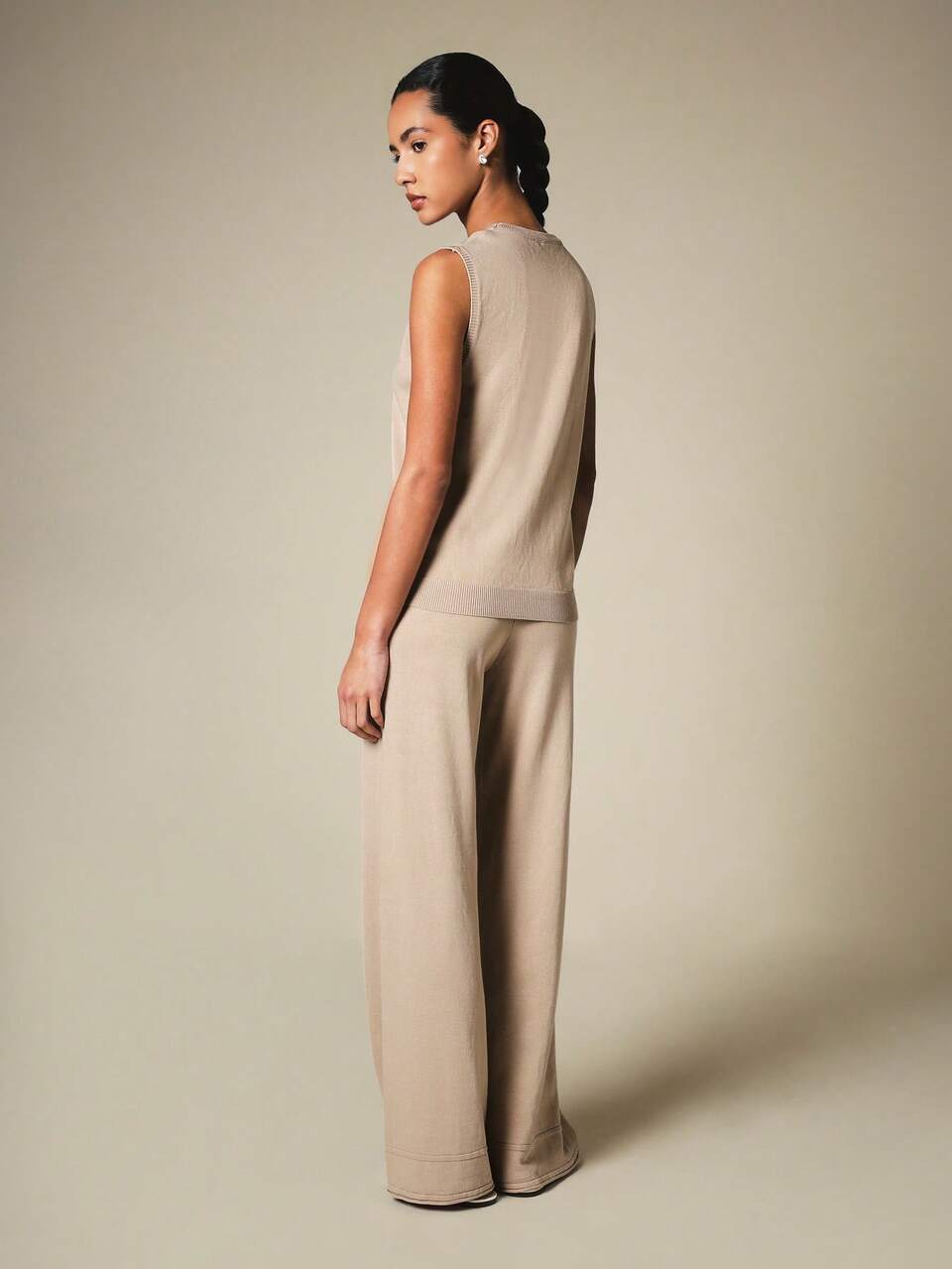 KSTM Sleeveless Knit Co-Ord Set With Crew Neck Top And Wide-Leg Palazzo Trousers For Spring Summer