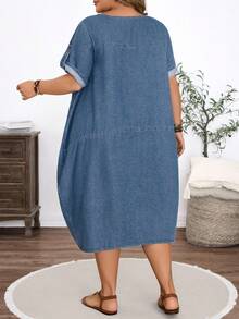 EMERY ROSE Vestido de mezclilla con bolsillos de verano para mujer talla grande - Azul lavado oscuro - Ver 2