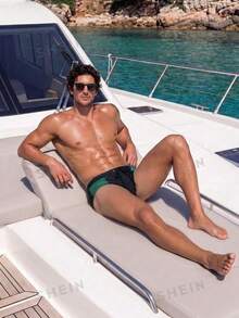 Manfinity Swimmode 2026新款男士拼色抽繩泳褲，適合海灘、田徑、度假、泳池派對，夏季休閒性感運動風 - 彩色 - 查看 3