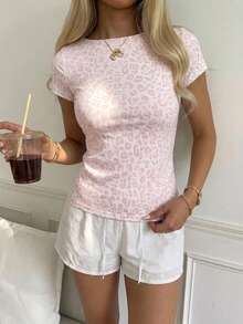 CovetEZ Casual Minimalist Sexy Off-Shoulder Pink Leopard Print Short Sleeve T-Shirt, Suitable For Spring And Summer, Spring And Summer Clothing Matching, Pink Leopard Print Makes You Look Fairer - Multicolor - View 3