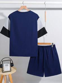 SHEIN 青少年男童休閒拼色插肩袖T恤短褲套裝，適合通勤、上學、日常休閒穿著、運動，春夏季 - 彩色 - 查看 3