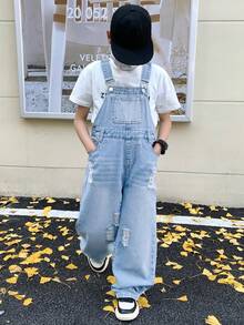 SHEIN 青少年男孩時尚休閒藍色牛仔吊帶褲兒童夏季服裝 - 淺色水洗藍 - 查看 1