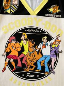 SCOOBY-DOO X SHEIN تي شيرت نسائي مقاس كبير بياقة على شكل حرف V مع حواف متباينة وطبعة شاملة، موضة متعددة الاستخدامات بأكمام قصيرة - لون مشمشي - مشاهدة 5