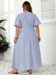 SHEIN CURVE+ Plus Size Women's Puff Sleeve V-Neck Loose Striped Dress - Blue - View 9