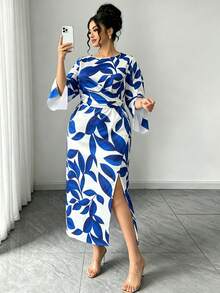 SHEIN Clasi 大码女士优雅通勤简约日常约会派对性感宴会开衩袖口修身杏色底黑色印花长裙 - 藍白色 - 查看 9