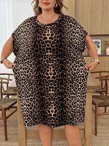 SHEIN CURVE+ 运动休闲跑步骑行慢跑篮球套装，女士夏季迷彩休闲度假舒适宽松连衣裙，圆领落肩袖，侧边口袋 - 彩色 - 查看 5