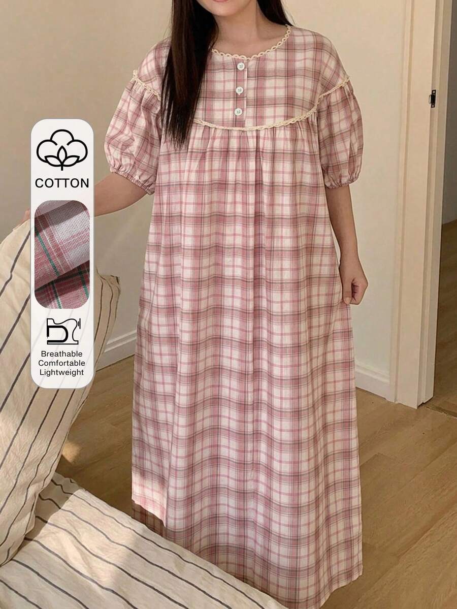 Dazy Plus 花卉滿版印花寬鬆對比蕾絲優雅長款睡袍,大尺碼女款春夏睡衣 - 紅色 - 查看 1