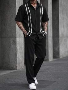Manfinity Homme 男士對比色蕾絲短袖襯衫與長褲休閒套裝 - 黑色 - 查看 3