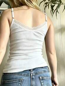 INAWLY 女款夏季素色百搭對比蕾絲貼身細肩帶背心 - 白色 - 查看 2