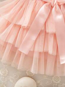 SHEIN Elladie kids 女婴玫瑰红色网眼喇叭中长裙、派对礼服、节日道具、拍照配件 - 淺粉色 - 查看 4