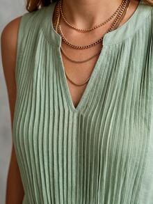 SHEIN LUNE CURVE Plus Size Women's Solid Color Notch V-Neck Casual Sleeveless Dress - Green - View 5