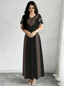 Al Najma 女士螺旋印花仿刺绣V领短袖优雅夏季连衣裙 - 彩色 - 查看 3