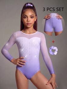 这款少女三件套体操服采用高弹面料，包含长袖体操服和短裤，四季皆宜。它采用高弹面料，饰以渐变印花和闪亮钻石，专为体操训练和比赛而设计。 - 紫色 - 查看 1