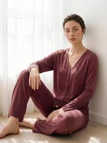 Liftille Minimalist Comfortable Collarless Soft Women Lounge Set Sleep Wear Women Loose V Neck Lounge Wear, Winter Clothes - Redwood - View 1