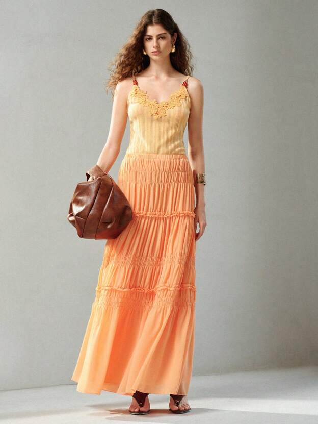 MOTF SOLID COLOR ELASTIC WAIST GATHERED EXTRA LONG SKIRT