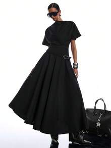 LYSMO Atasan Wanita Lengan Pendek Model Batwing Berlipit Warna Polos yang Membentuk Pinggang - Hitam - View 1